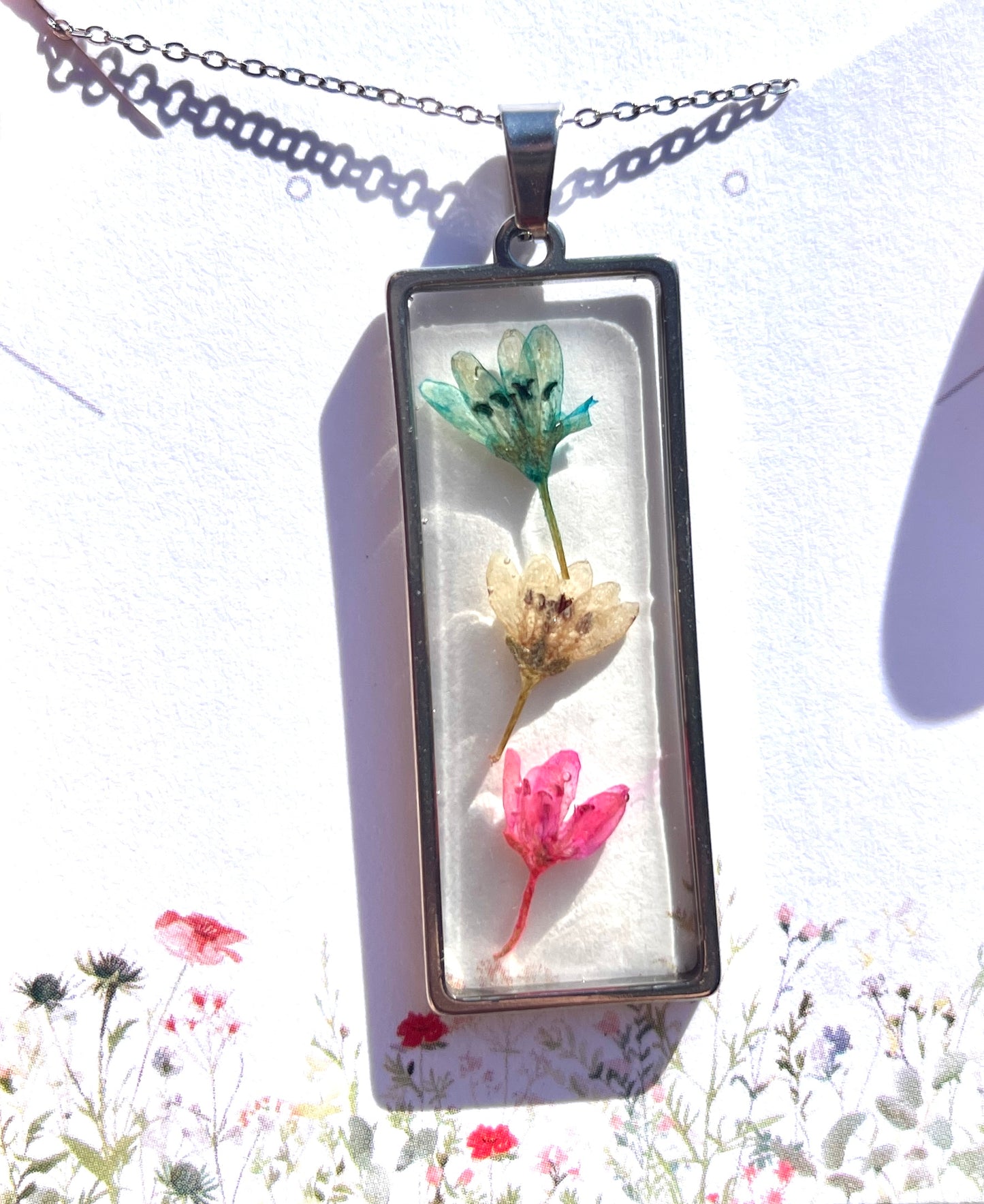 Chloris Virgata Necklace Pendant