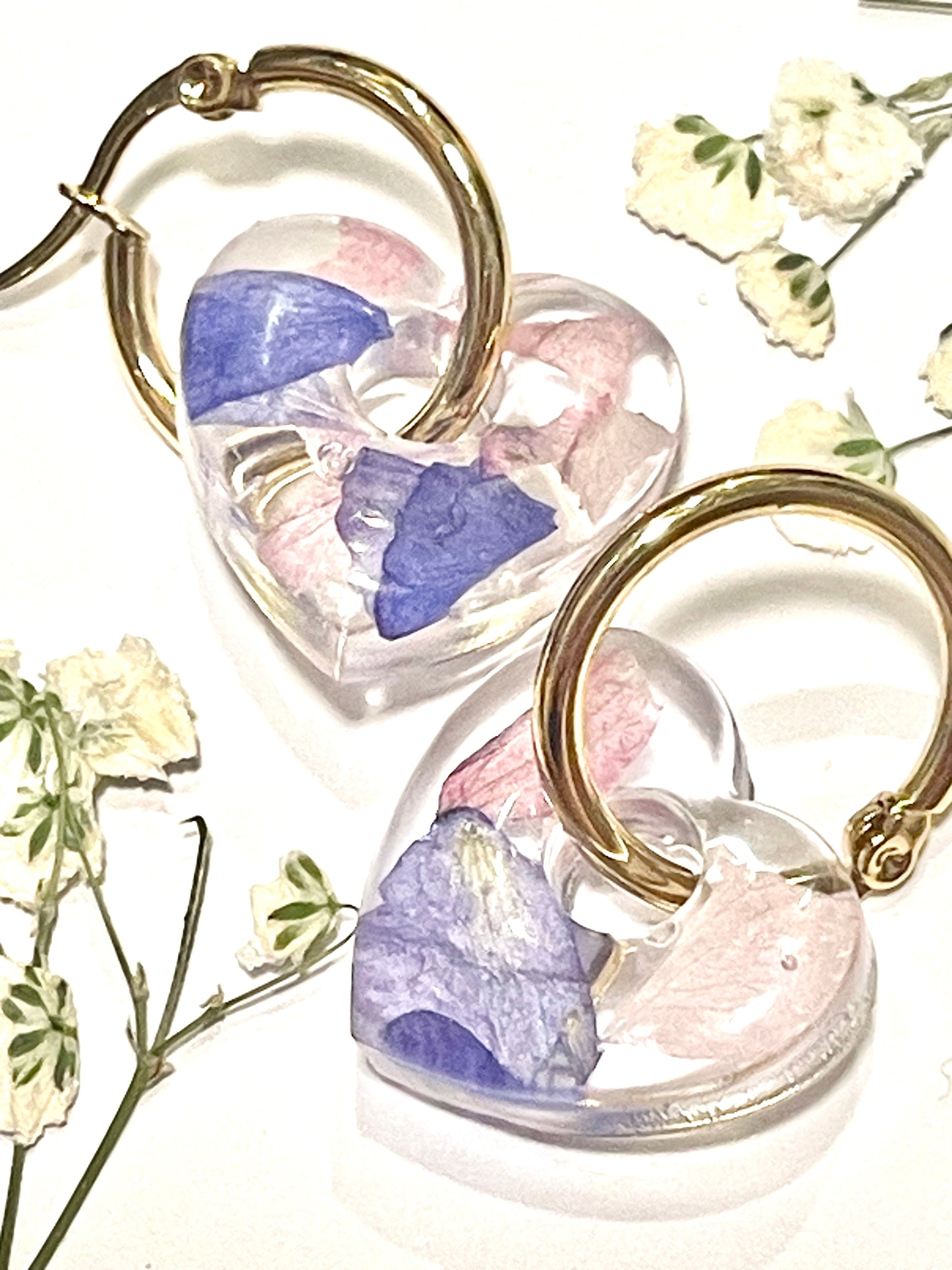 Larkspurs of heart earrings