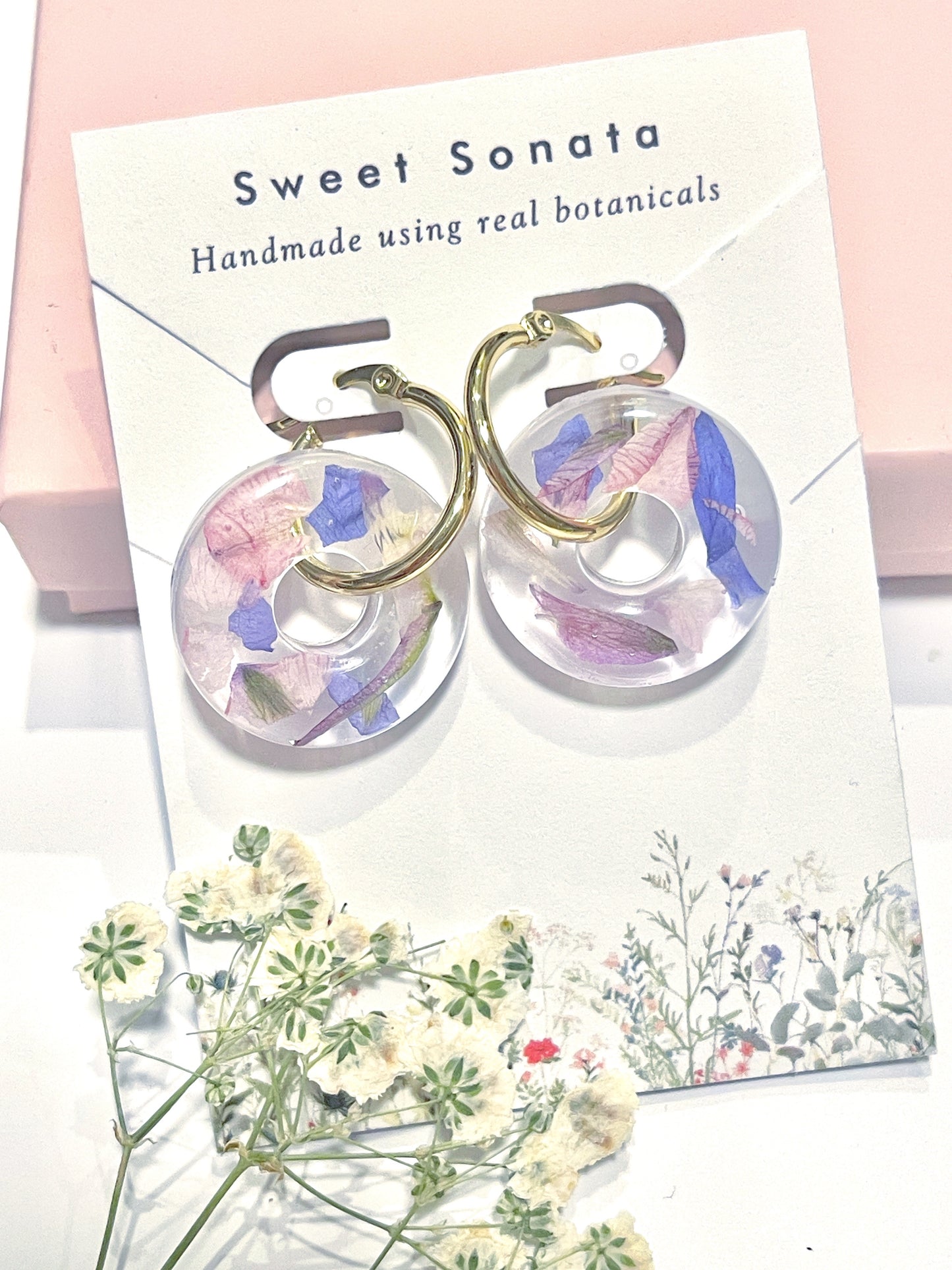 Larkspurs donut earrings