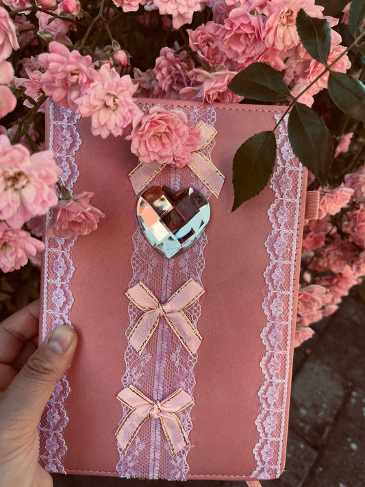 Sweetheart Diary Size A5, Lined paper