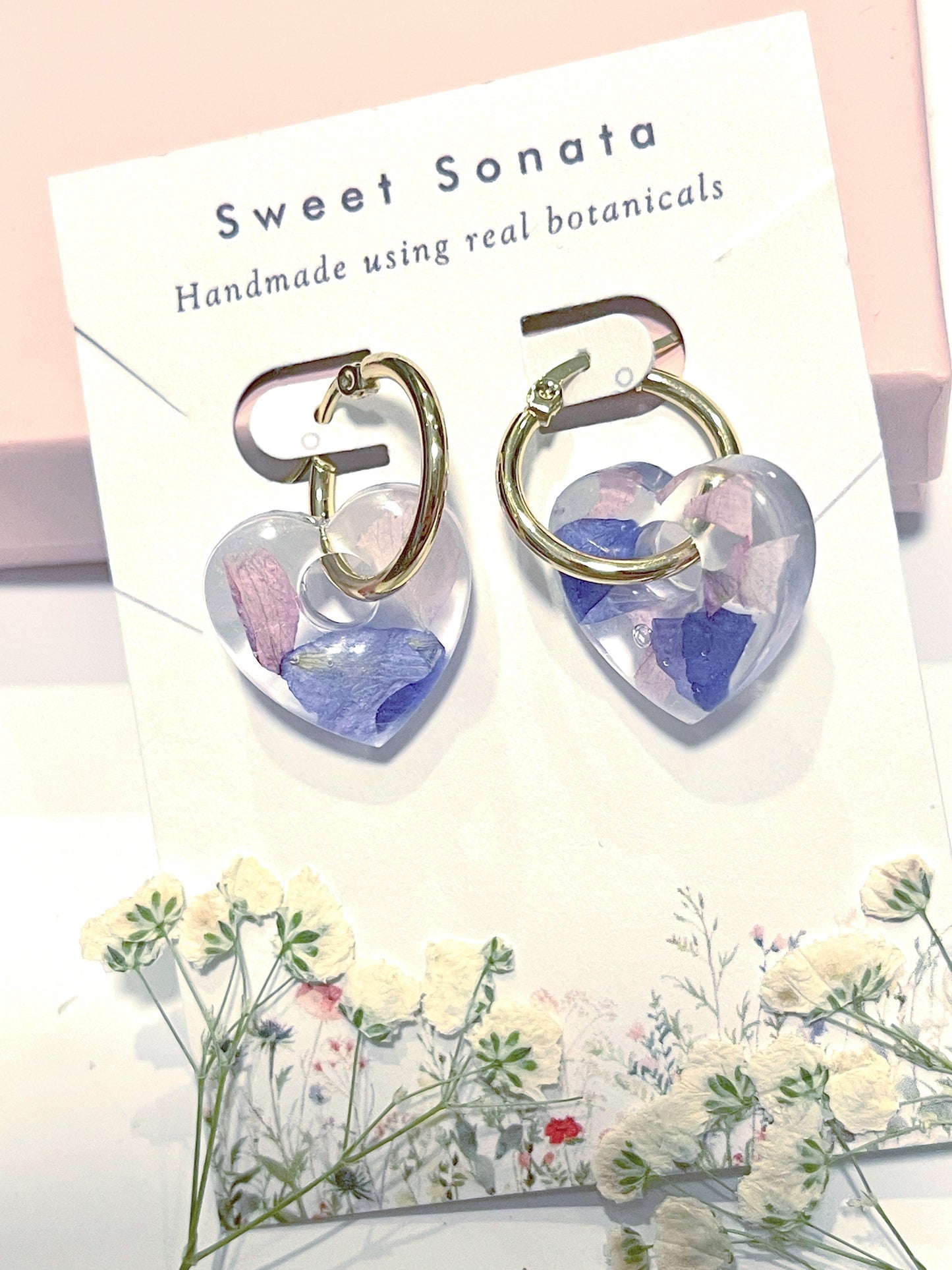 Larkspurs of heart earrings